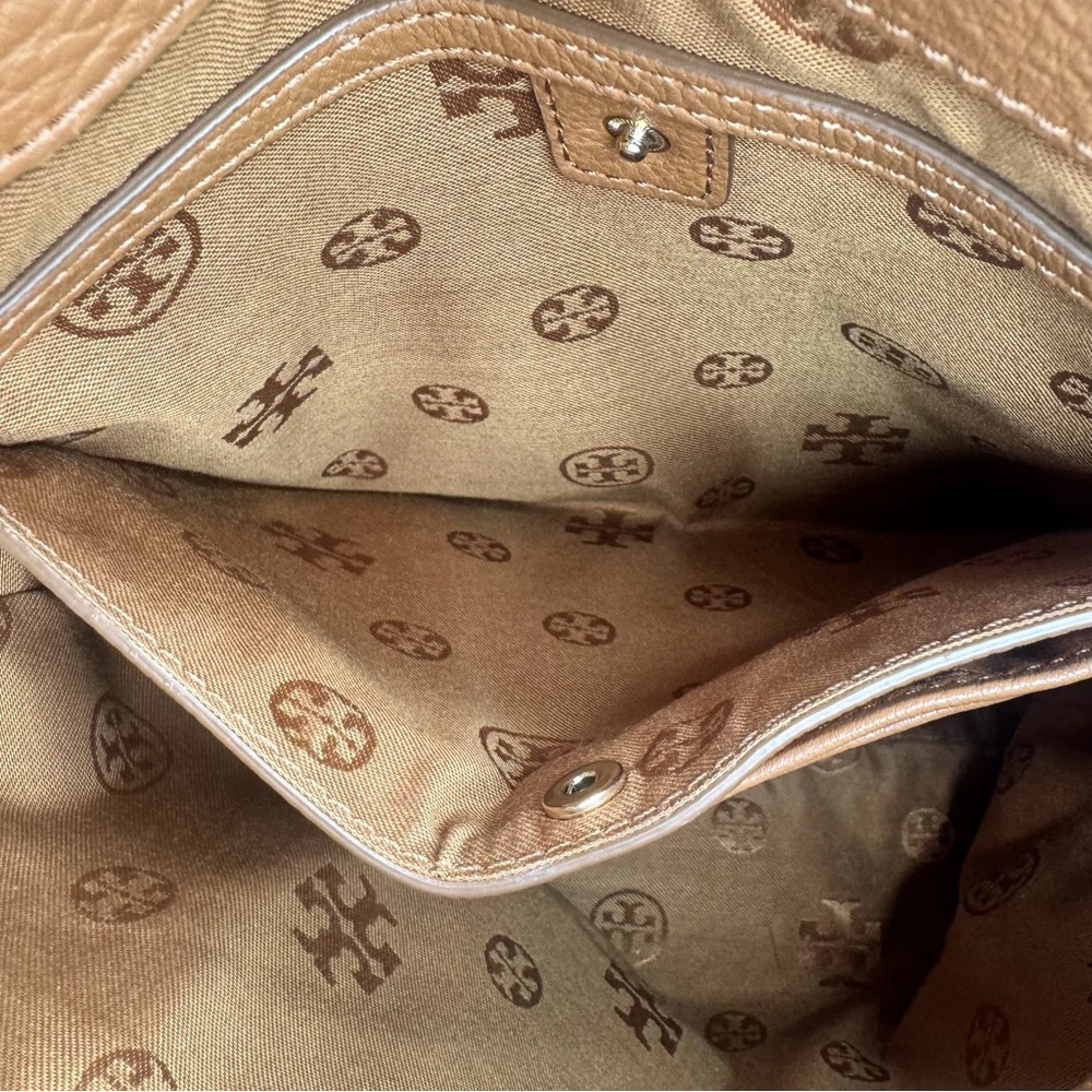 Tory Burch Marsden Swingpack Leather Crossbody Bag - Picture 8 of 10